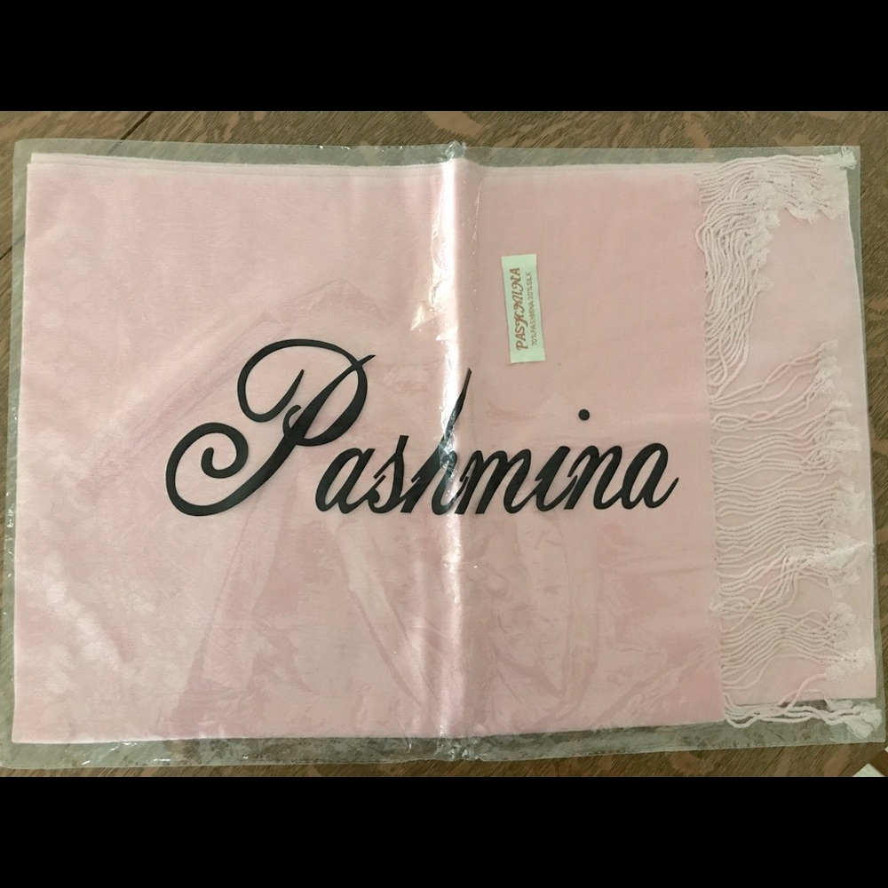 Pashmina wrap/shawl